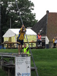 SX15502 Preparing pole fierljeppen (far-leaping) competition in Ijlst.jpg